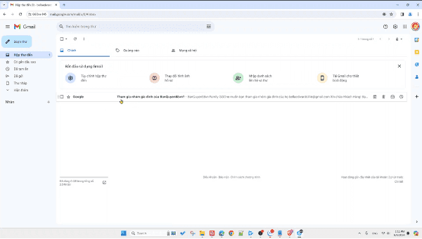 Mở email lời mời tham gia nhóm gia đình Google
